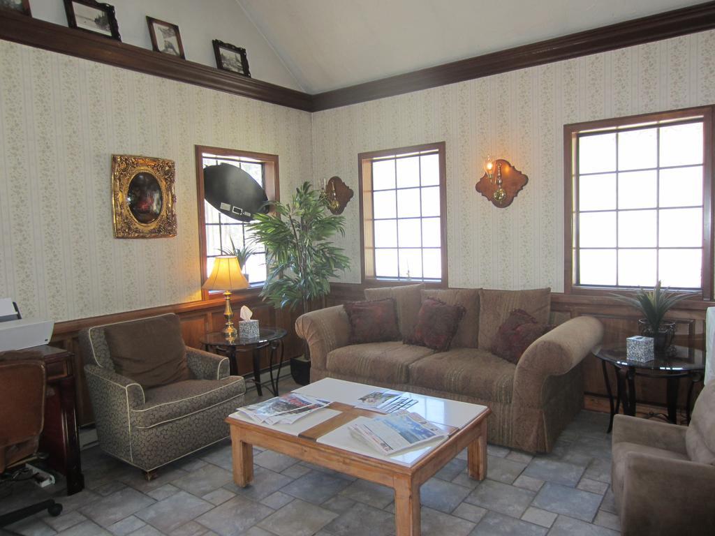 Tahoe Chalet Inn, The Theme Inn Lake Tahoe Airport 客房 照片